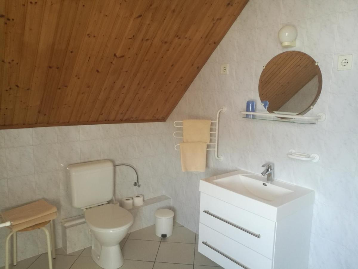 Bed and Breakfast Gruendner Vendeghaz Siófok Zewnętrze zdjęcie