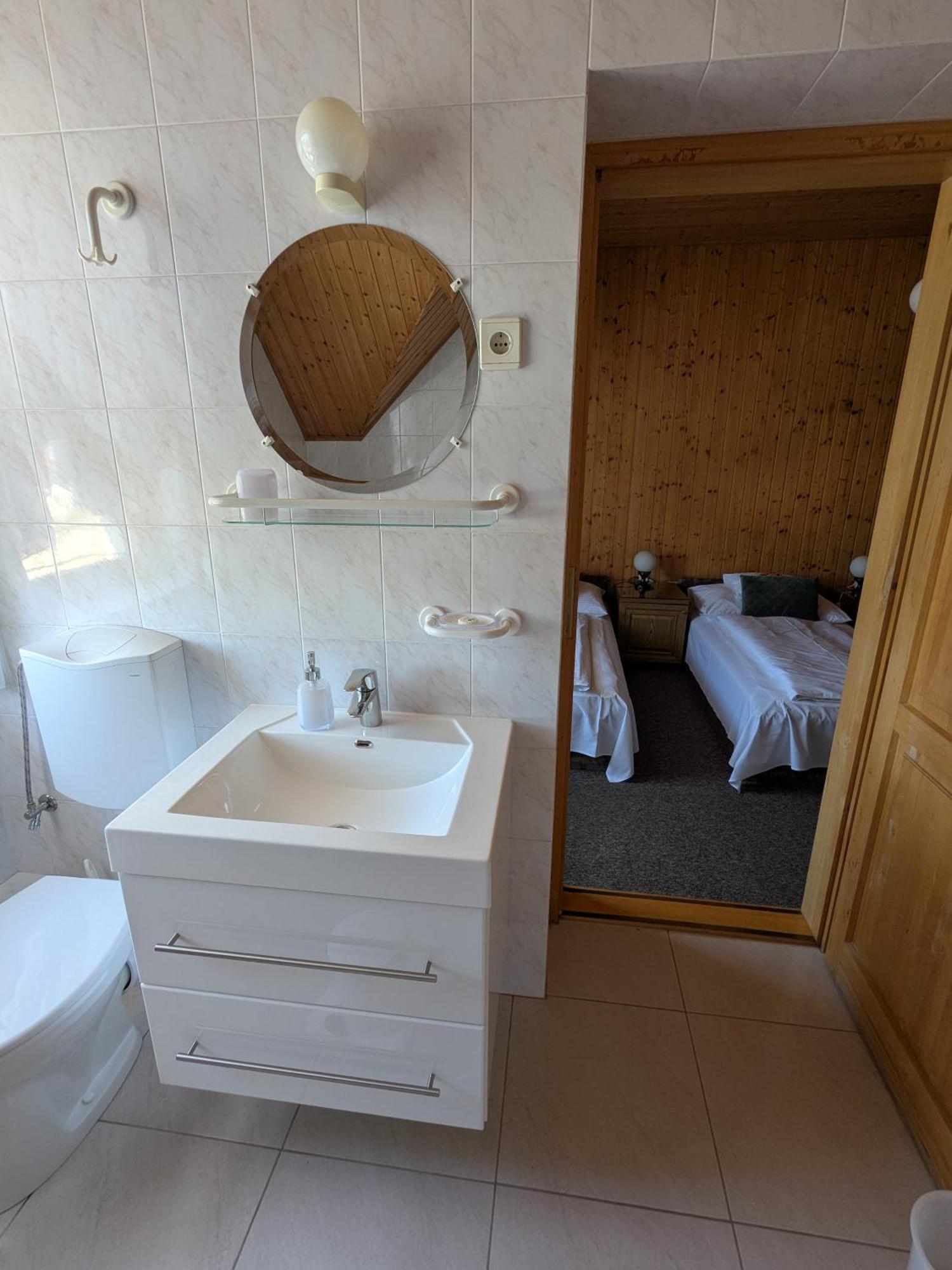 Bed and Breakfast Gruendner Vendeghaz Siófok Zewnętrze zdjęcie