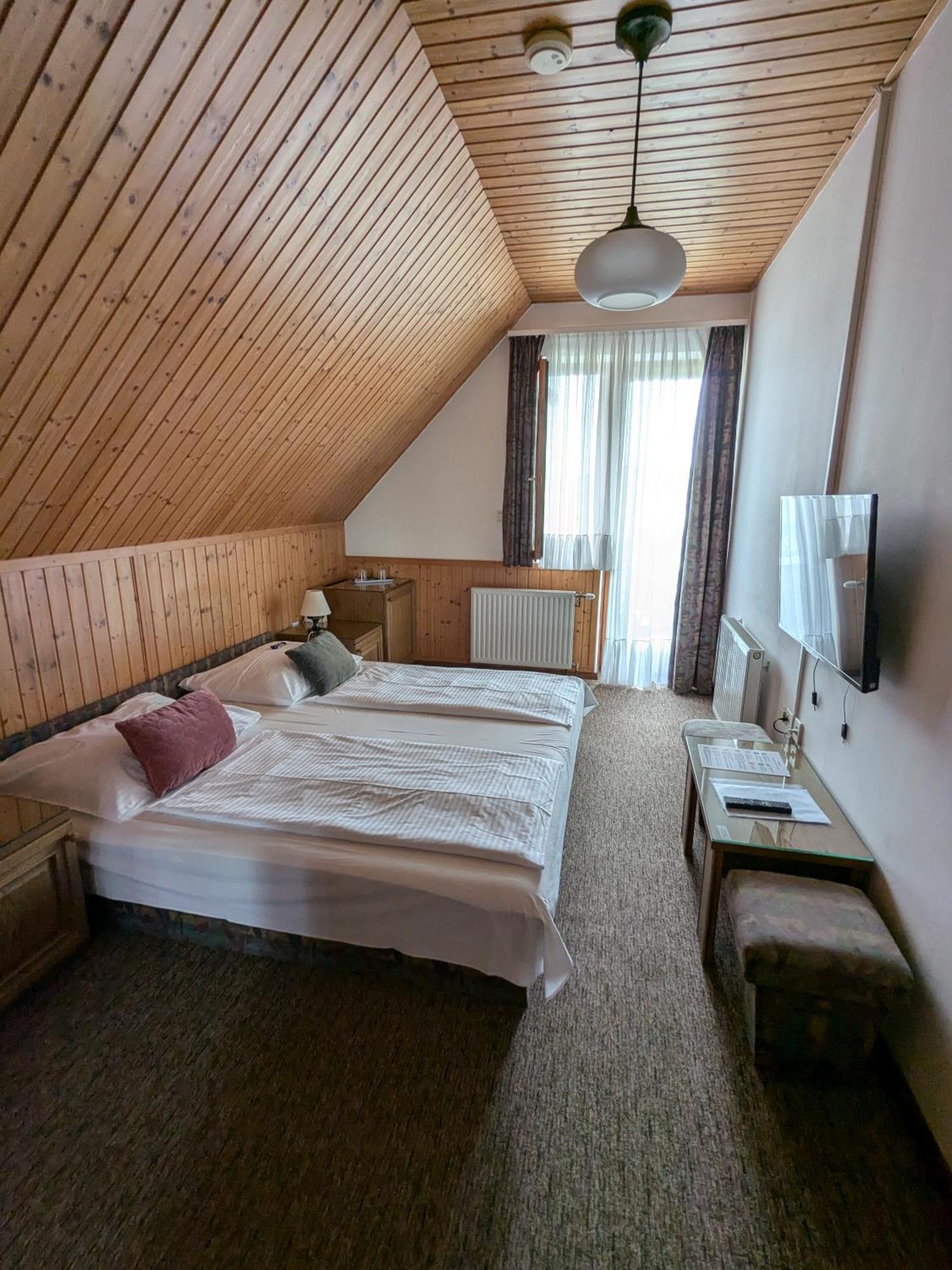 Bed and Breakfast Gruendner Vendeghaz Siófok Zewnętrze zdjęcie