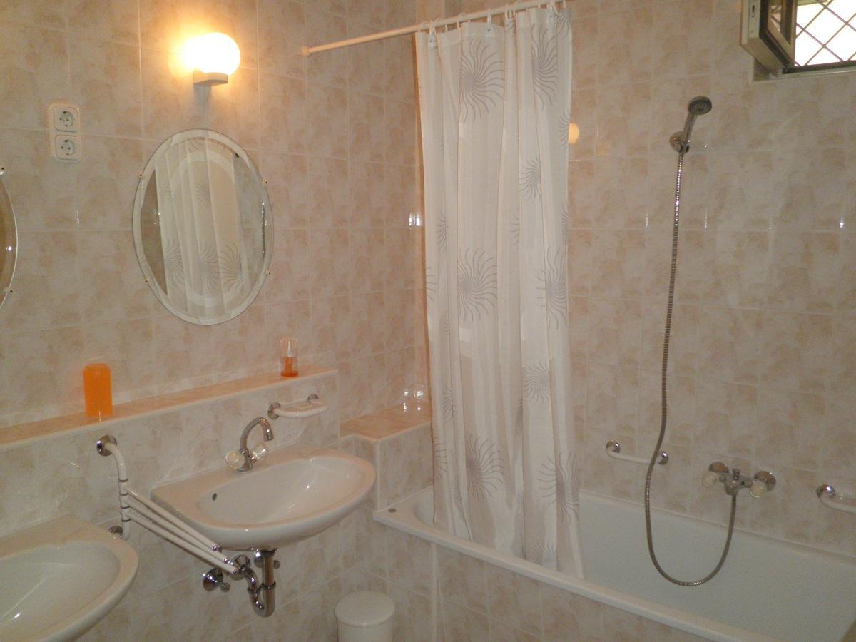 Bed and Breakfast Gruendner Vendeghaz Siófok Zewnętrze zdjęcie